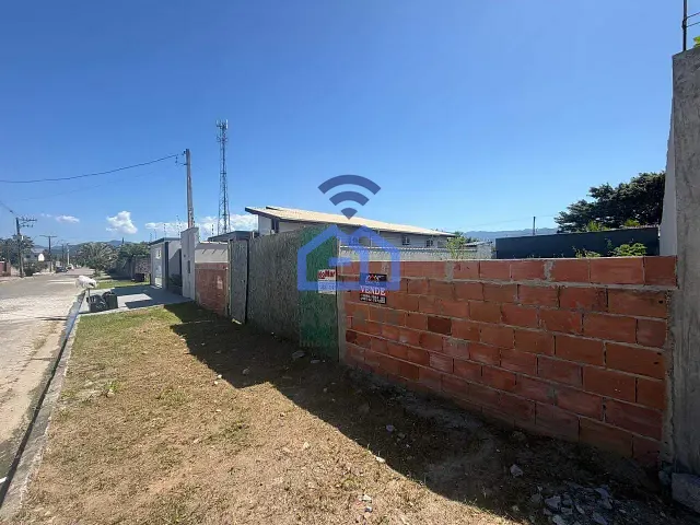 Terreno com 360m², à venda, no bairro Pontal de Santa Marina em Caraguatatuba