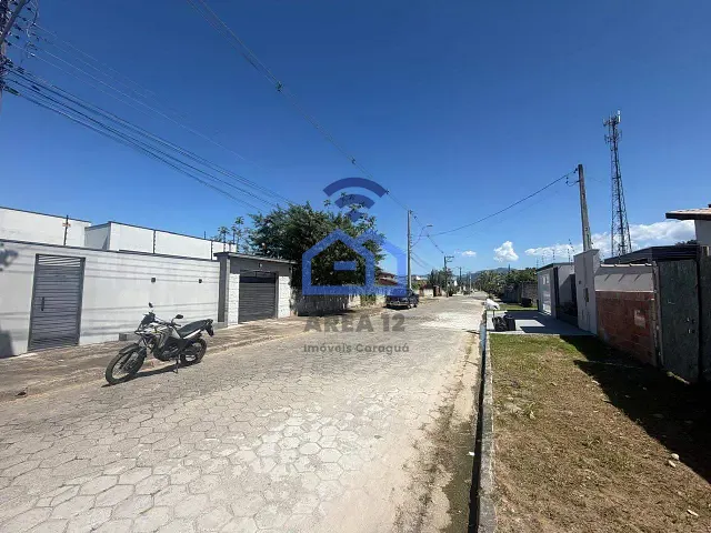 Terreno com 360m², à venda, no bairro Pontal de Santa Marina em Caraguatatuba
