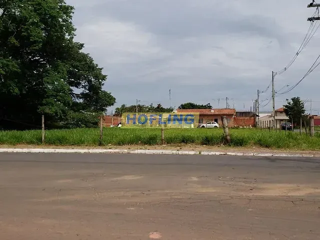 Terreno com 304m², à venda, no bairro Distrito Industrial em Rio Claro