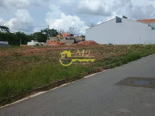 Terreno com 126m², à venda, no bairro Parque das Praças em Campinas