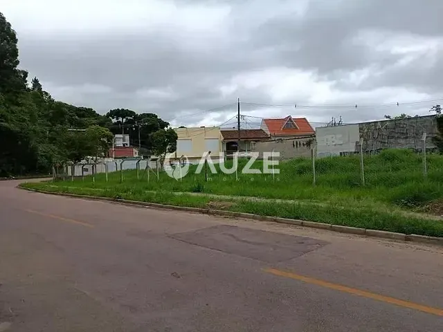 Terreno com 563m², à venda, no bairro Campo Comprido em Curitiba