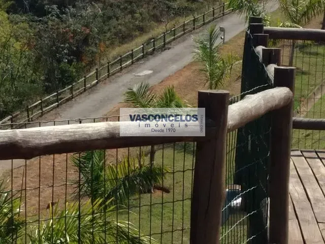 Terreno com 252m², à venda, no bairro Condomínio Residencial Mantiqueira em São José dos Campos