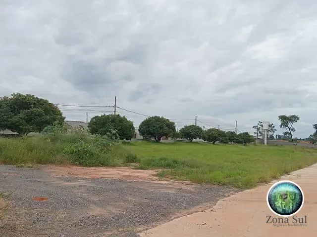 Terreno com 500m², à venda, no bairro Jd. Primavera em Salto de Pirapora