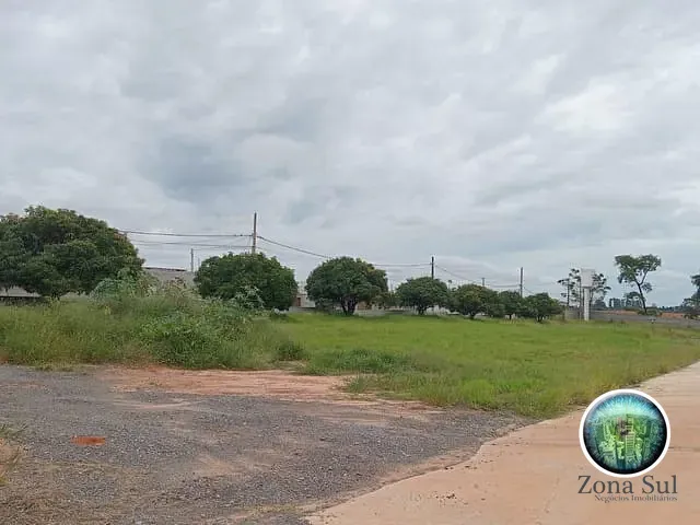 Terreno com 500m², à venda, no bairro Jd. Primavera em Salto de Pirapora