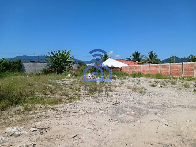 Terreno com 550m², à venda, no bairro Loteamento Jardim das Palmeiras em Caraguatatuba