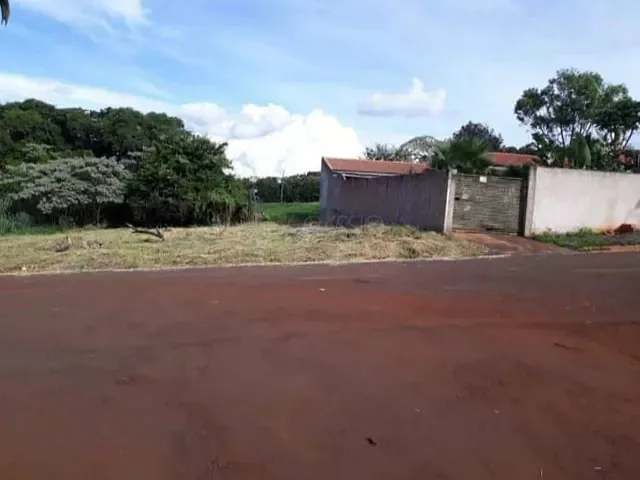 Terreno com 335m², à venda, no bairro Residencial Monte Sião em Apucarana