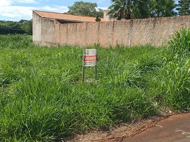 Terreno com 335m², à venda, no bairro Residencial Monte Sião em Apucarana