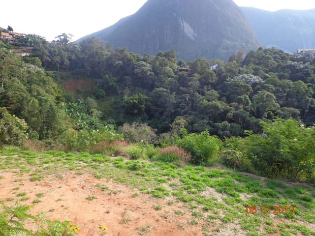 Terreno com 1998m², à venda, no bairro Araras em Petrópolis