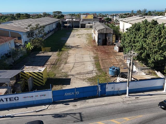 Terreno com 5680m², à venda, no bairro Lagomar em Macaé
