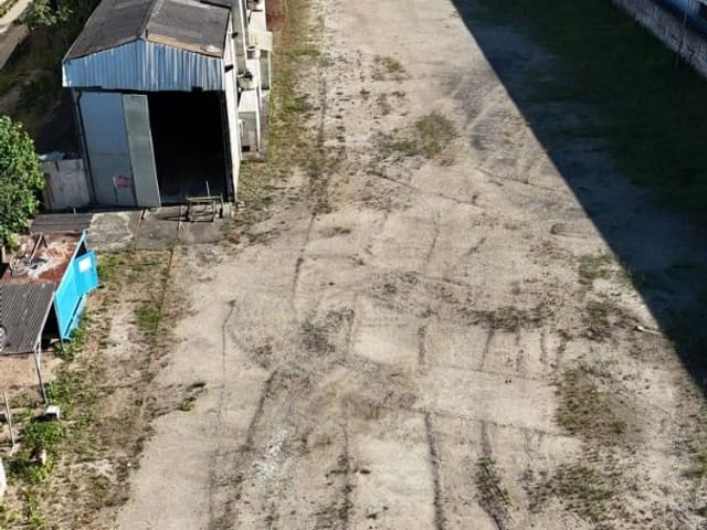 Terreno com 5680m², à venda, no bairro Lagomar em Macaé