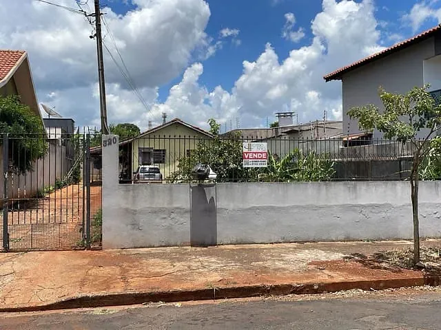 Terreno com 469m², à venda, no bairro Jardim Apucarana em Apucarana