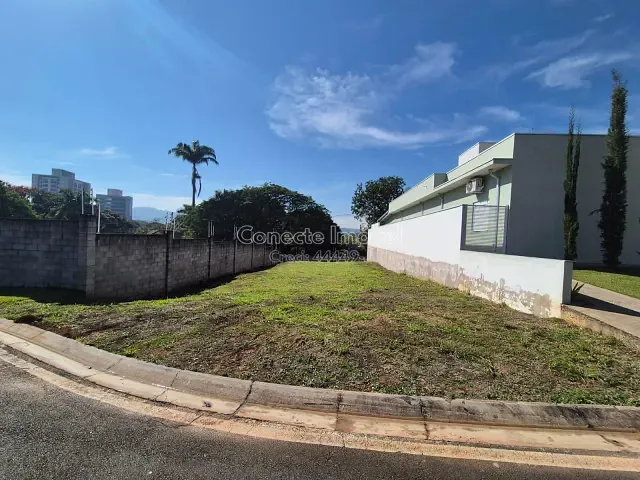 Terreno com 350m², à venda, no bairro Reserva do Jaguary em Jaguariúna