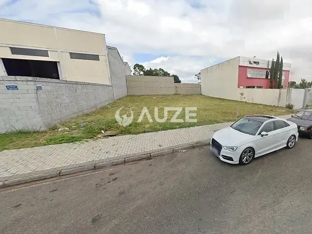 Terreno com 600m², à venda, no bairro Neoville em Curitiba
