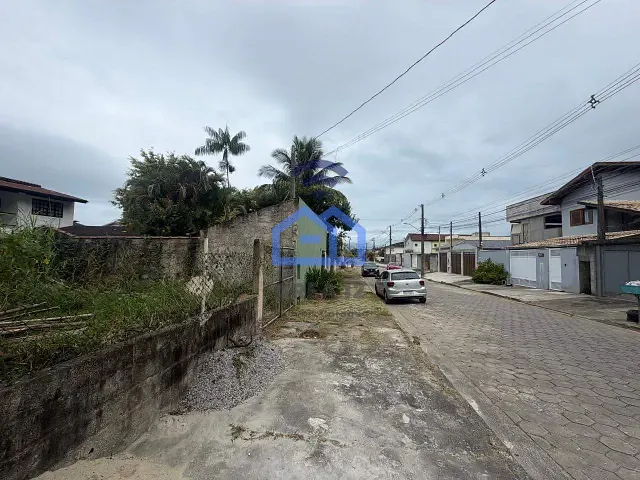 Terreno com 278m², à venda, no bairro Vila Atlântica em Caraguatatuba