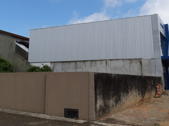 Terreno com 473m², à venda, no bairro Oficinas em Ponta Grossa