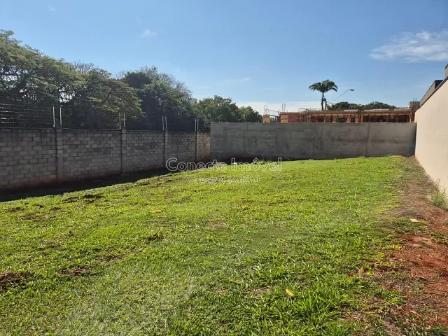 Terreno com 342m², à venda, no bairro Reserva do Jaguary em Jaguariúna