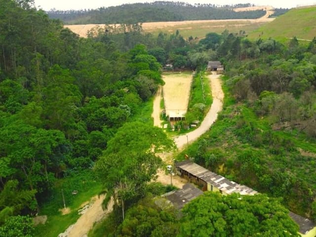 Terreno com 150m², à venda, no bairro Parque Santa Delfa em Franco da Rocha