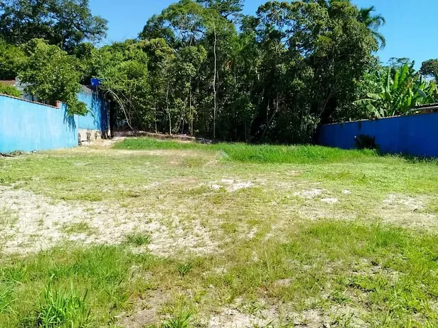 Terreno com 900m², à venda, no bairro Boraceia em Bertioga