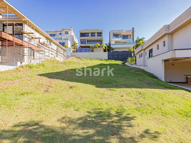 Terreno com 604m², à venda, no bairro Alphaville em Santana de Parnaíba