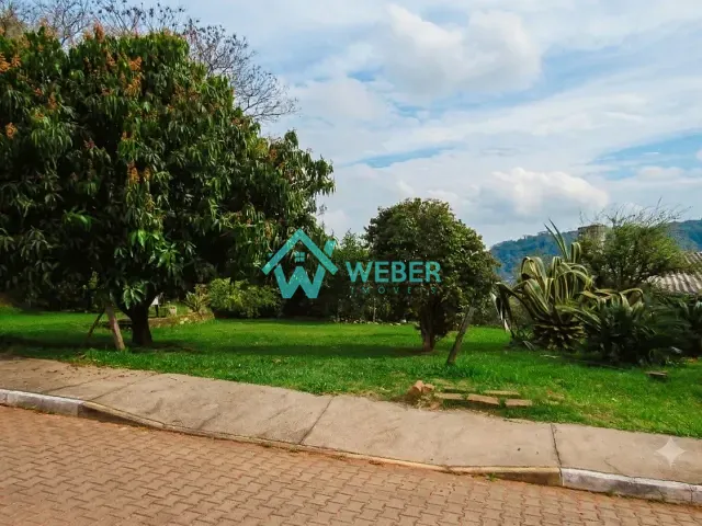 Terreno com 317m², à venda, no bairro São José em Novo Hamburgo