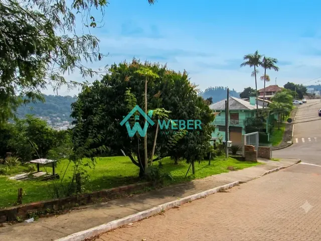 Terreno com 317m², à venda, no bairro São José em Novo Hamburgo