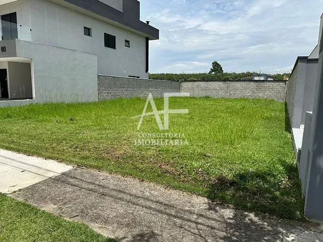 Terreno com 300m², à venda, no bairro Parque Senhor do Bonfim em Taubaté