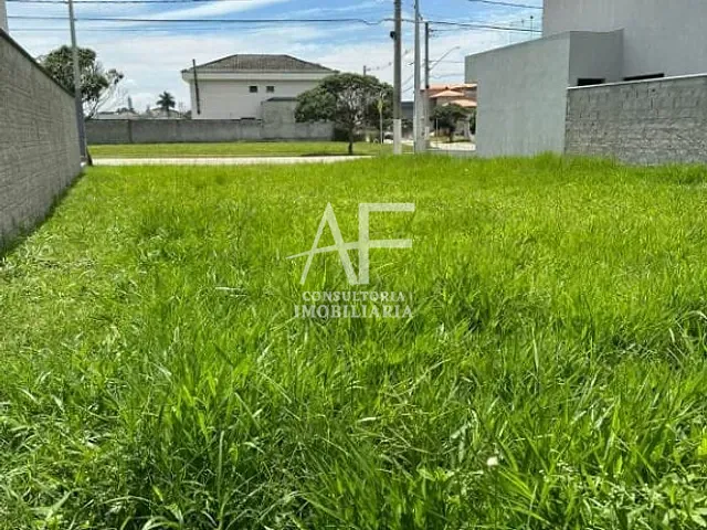 Terreno com 300m², à venda, no bairro Parque Senhor do Bonfim em Taubaté