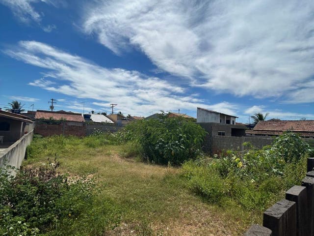 Terreno com 210m², à venda, no bairro Grussaí em São João da Barra