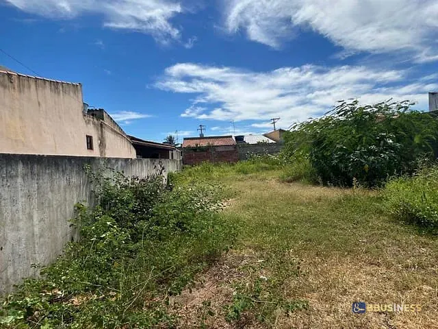 Terreno com 210m², à venda, no bairro Grussaí em São João da Barra