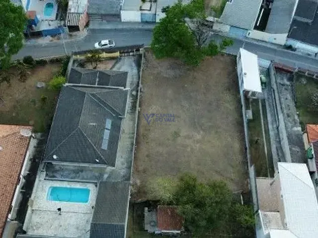 Terreno com 336m², à venda, no bairro Chácaras Araújo I em São José dos Campos