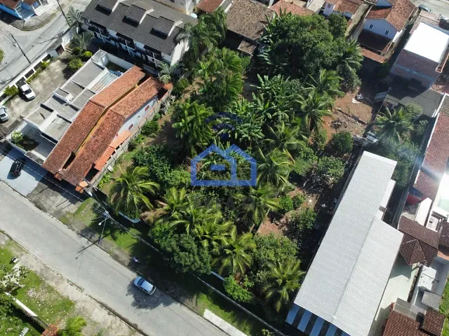 Terreno com 1120m², à venda, no bairro Praia das Palmeiras em Caraguatatuba