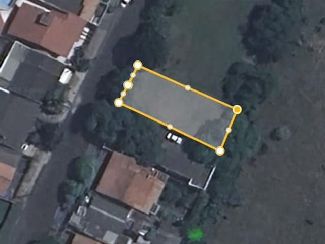 Terreno com 360m², à venda, no bairro Centro em Cambé