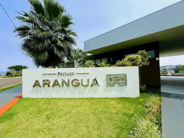 Terreno com 353m², à venda, no bairro Gleba Simon Frazer em Londrina
