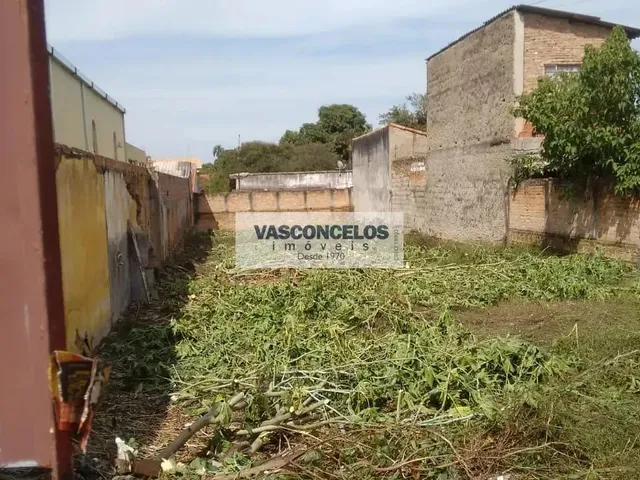 Terreno com 400m², à venda, no bairro Vila Antônio Augusto Luiz em Caçapava
