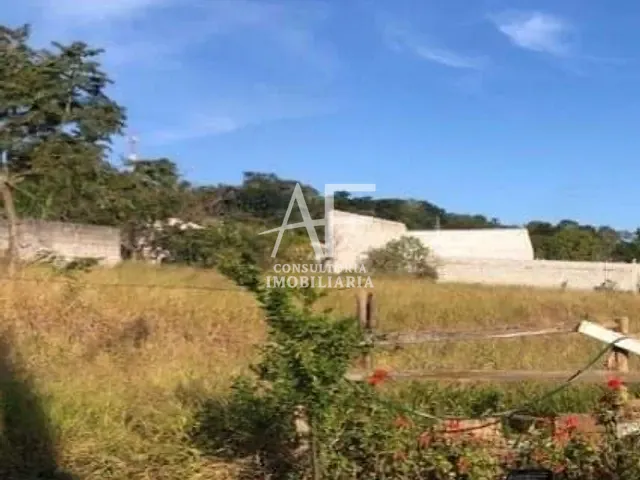 Terreno com 500m², à venda, no bairro Piracangaguá em Taubaté