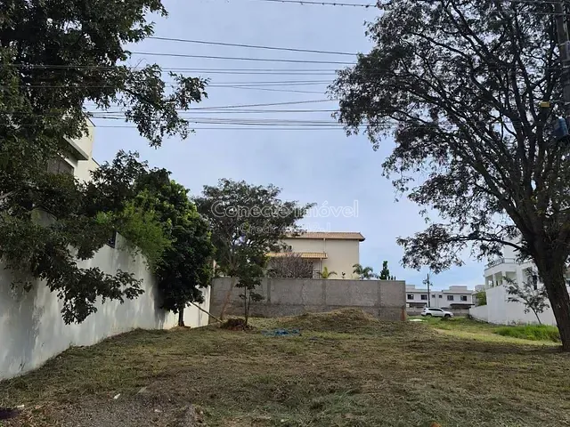 Terreno com 617m², à venda, no bairro Estância das Flores em Jaguariúna