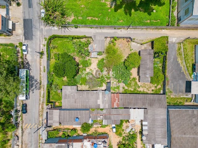 Terreno com 1500m², à venda, no bairro Jardim Diva (Fazendinha) em Santana de Parnaíba