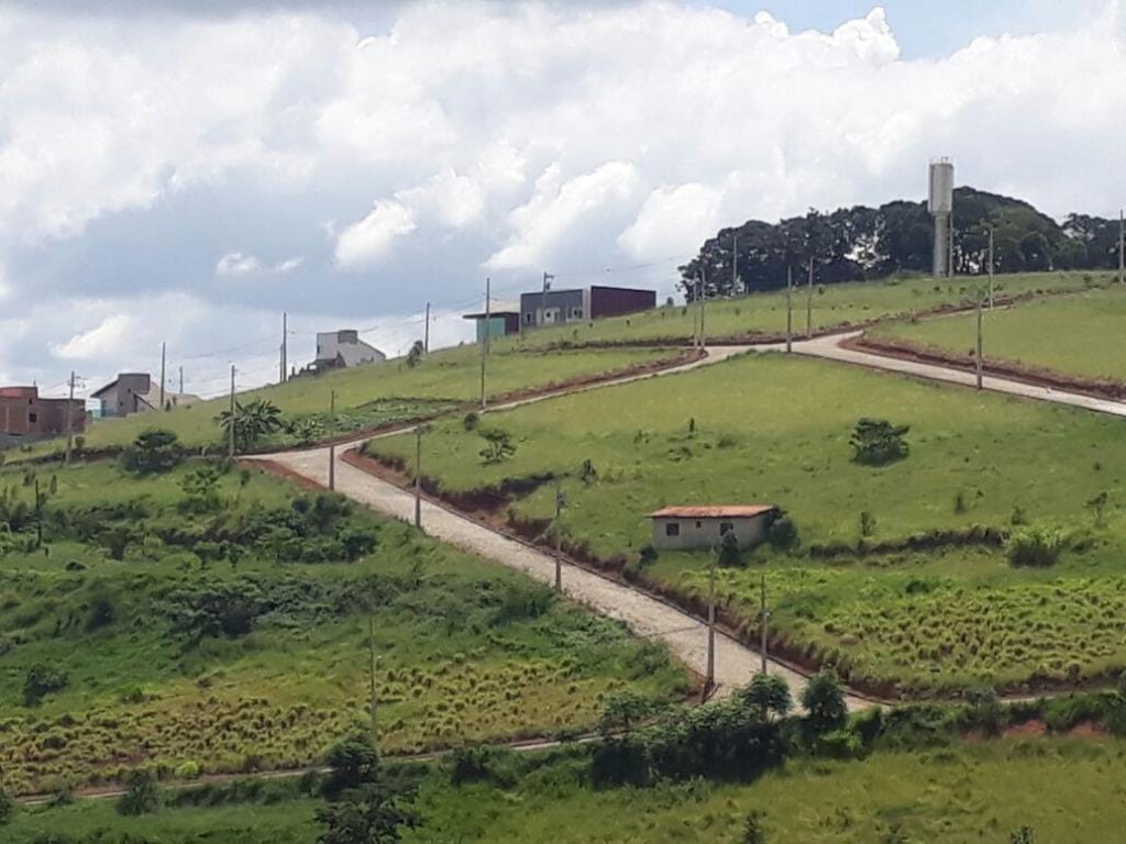 Terreno no Laje, Piranguinho