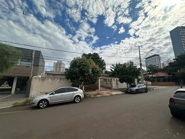 Terreno com 377m², para alugar, no bairro Cláudia em Londrina