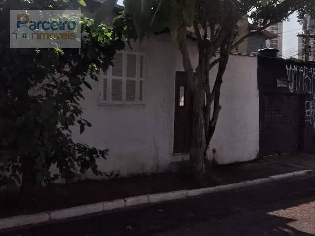 Terreno com 215m², à venda, no bairro Vila Gomes Cardim em São Paulo