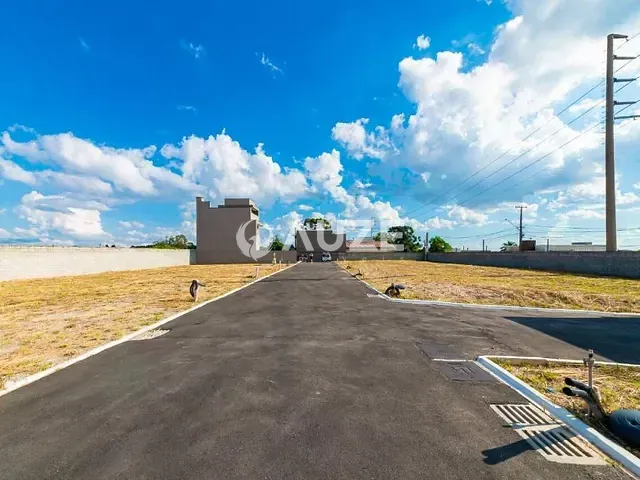 Terreno com 4m², à venda, no bairro Novo Mundo em Curitiba