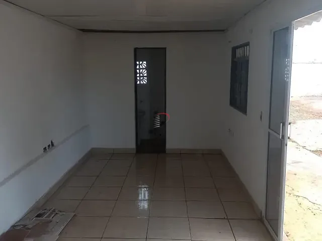 Terreno com 296m², à venda, no bairro Leonor em Londrina