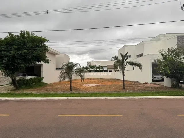 Terreno com 431m², à venda, no bairro Eunice em Sinop