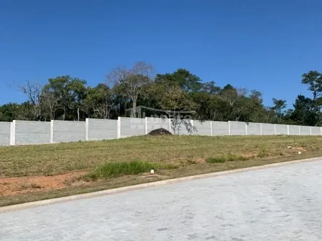 Terreno com 300m², à venda, no bairro Cocuera em Mogi das Cruzes