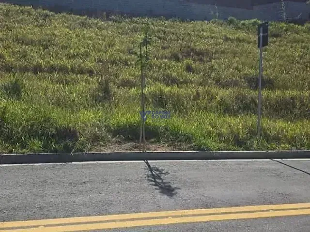 Terreno com 250m², à venda, no bairro Putim em São José dos Campos