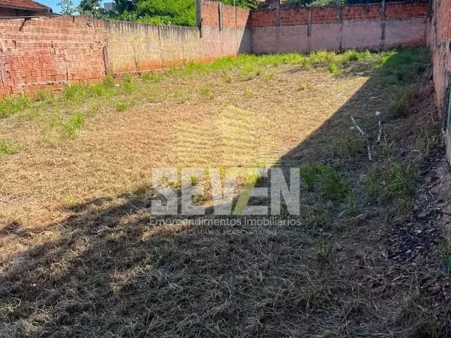 Terreno com 352m², à venda, no bairro Vila Rocha em Bauru