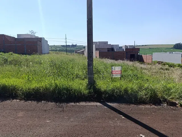 Terreno com 300m², à venda, no bairro Jardim Esteves em Jandaia do Sul