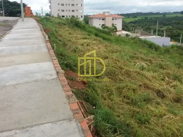 Terreno com 125m², à venda, no bairro Jardim Nova Aparecidinha em Sorocaba