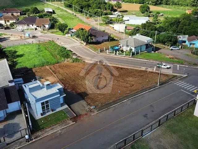 Terreno com 377m², à venda, no bairro Centro em Fazenda Vilanova