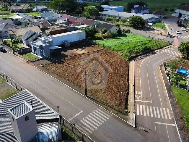 Terreno com 377m², à venda, no bairro Centro em Fazenda Vilanova